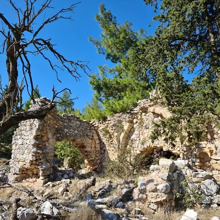 Appartement In A Quiet Area Kalogrea