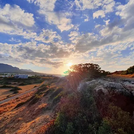 In A Quiet Area * Kalogrea